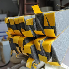 Ущільнювач клиноподібний 30 мм*50 мм*1 п.м.